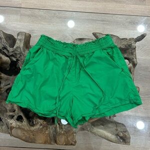 Loft Pull on shorts in poplin